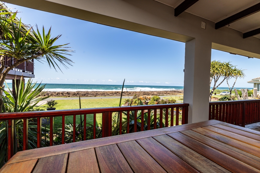 5 Bedroom Property for Sale in Kidds Beach Eastern Cape